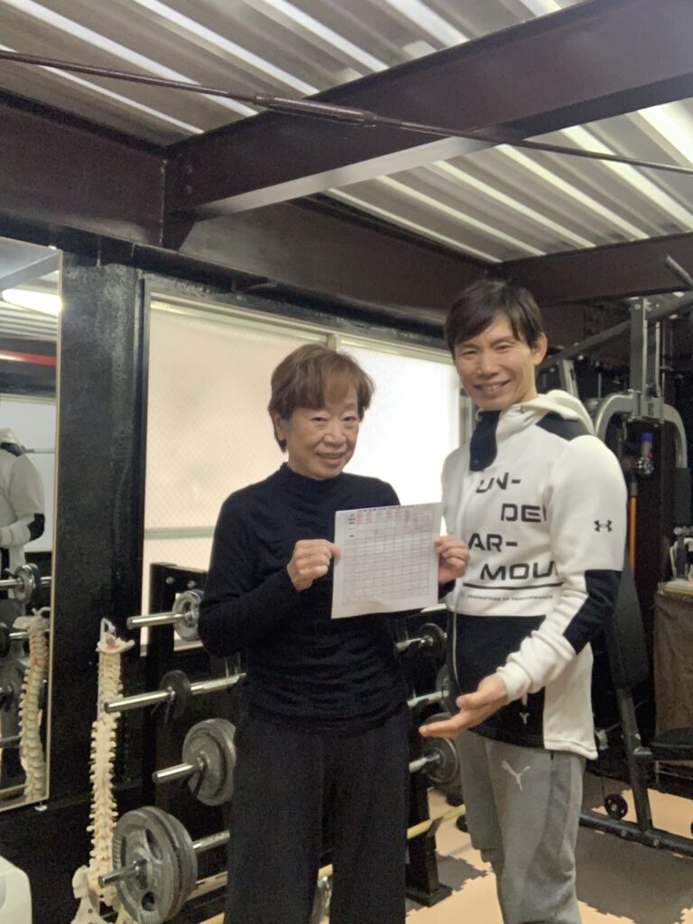 72才女性 ダイエット成功 体重-5.9kg 大阪 パーソナルジム"